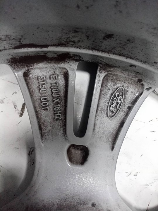 Llanta ford focus lim. (cb8)    |   